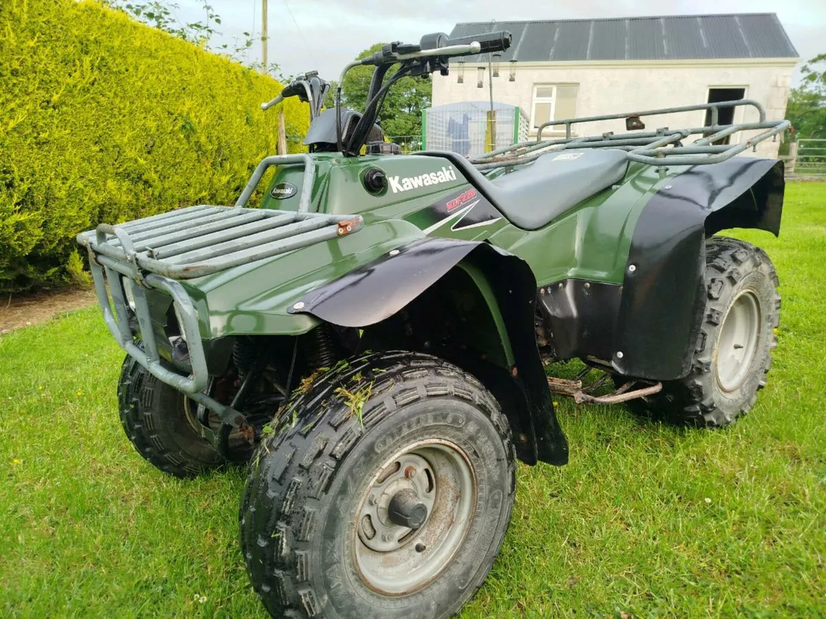 Kawasaki KLF 220 - Image 2
