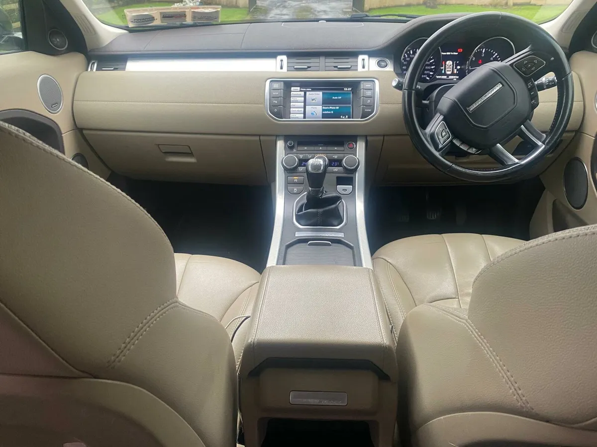 2015 Landrover Evoque - Image 4