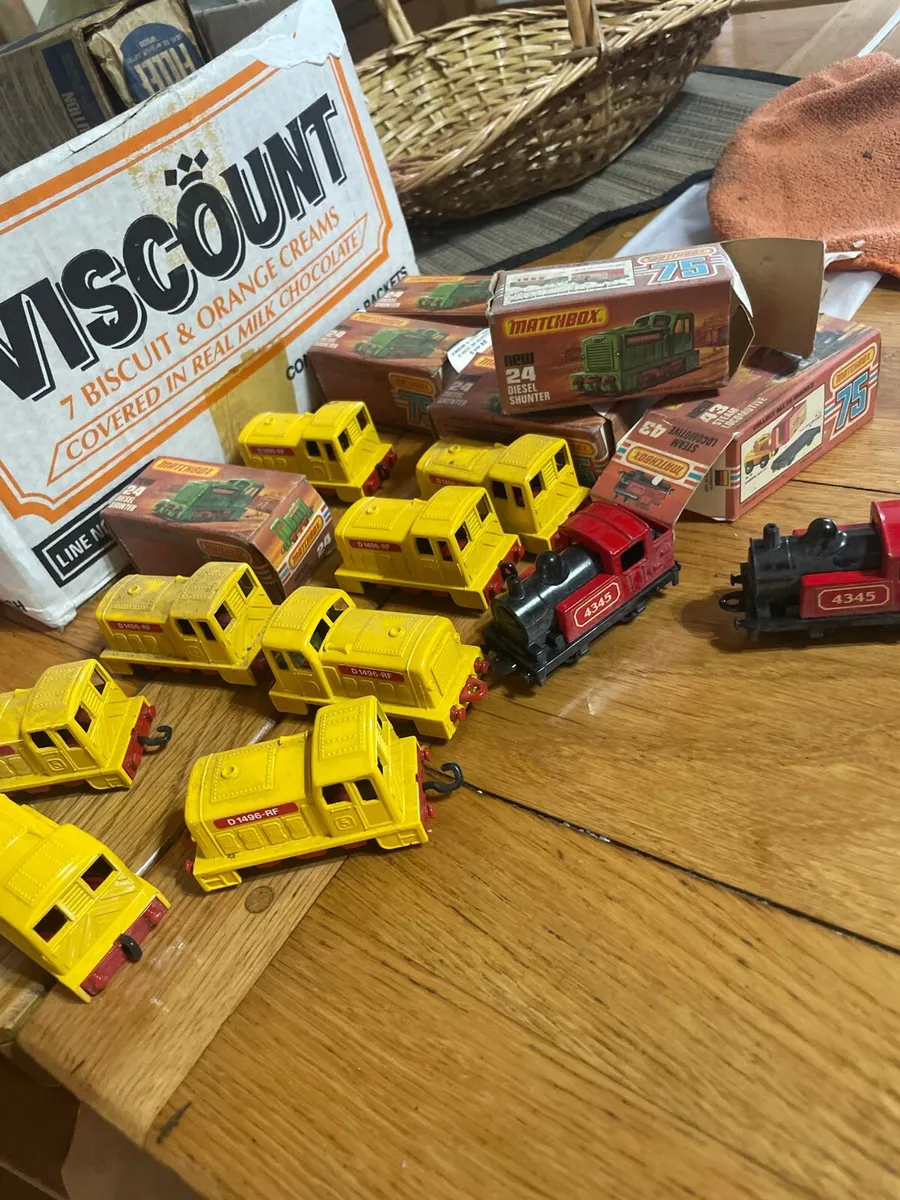 Corgi die cast cars / matchbox cars - Image 4