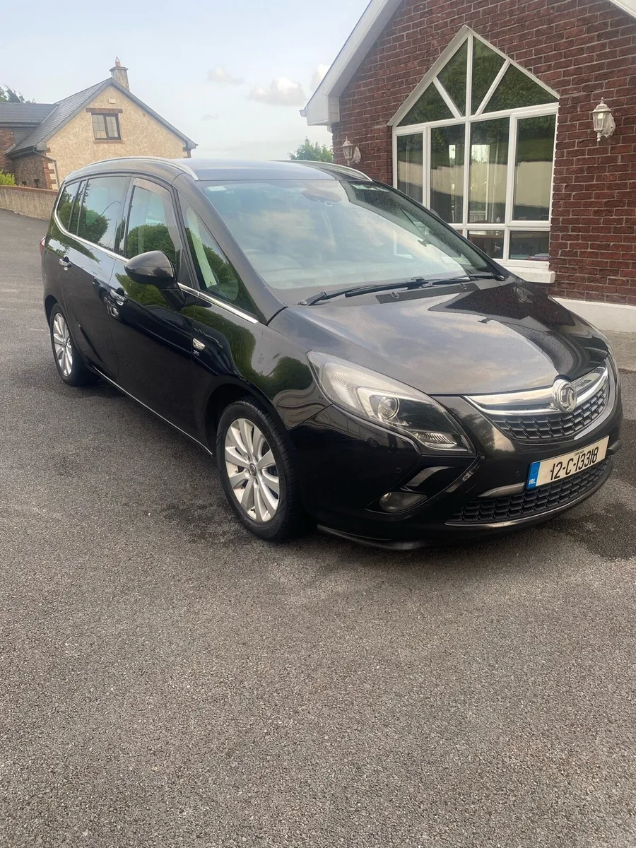 Vauxhall Zaphira Tourer 2012 new model 2 ltr - Image 1