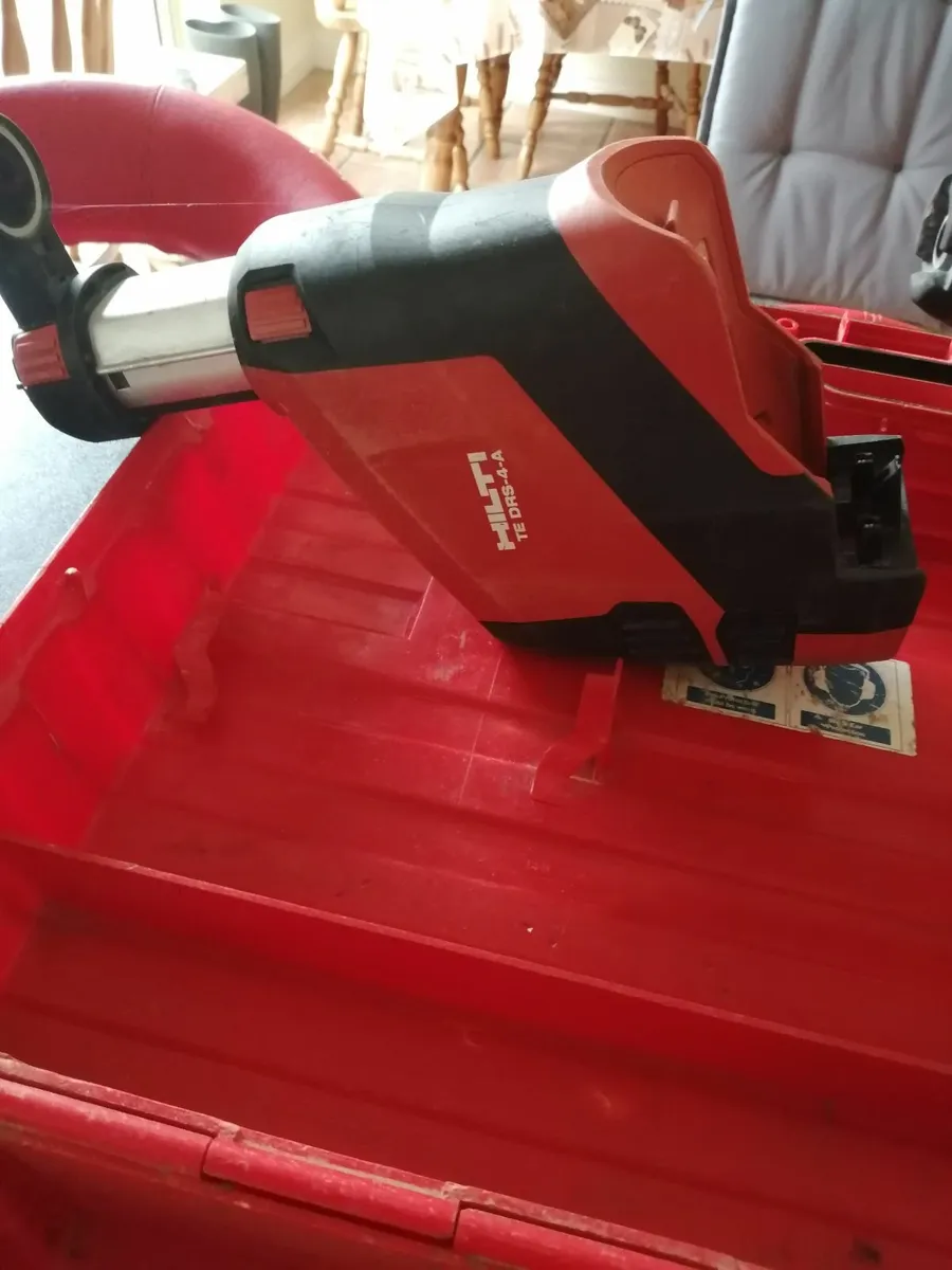 22v sds drill and extractor kit - Image 3