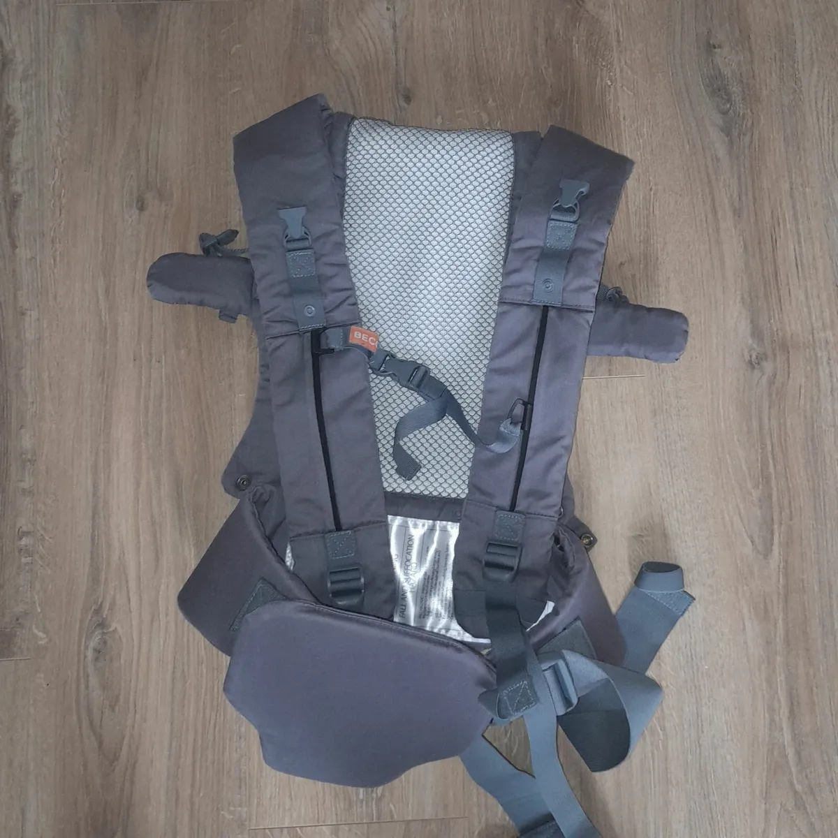 Beco baby carrier - Image 1