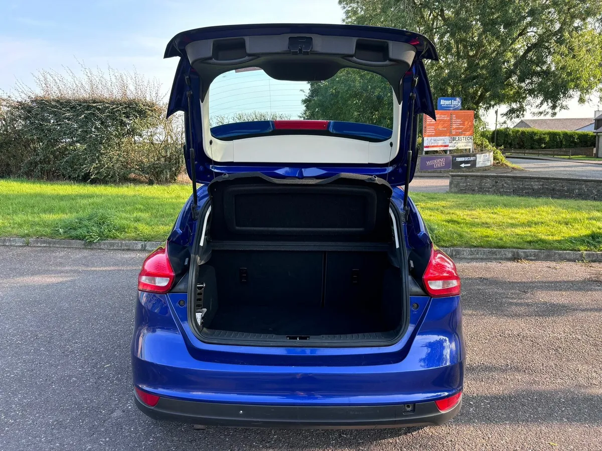Ford focus automatic - Image 3