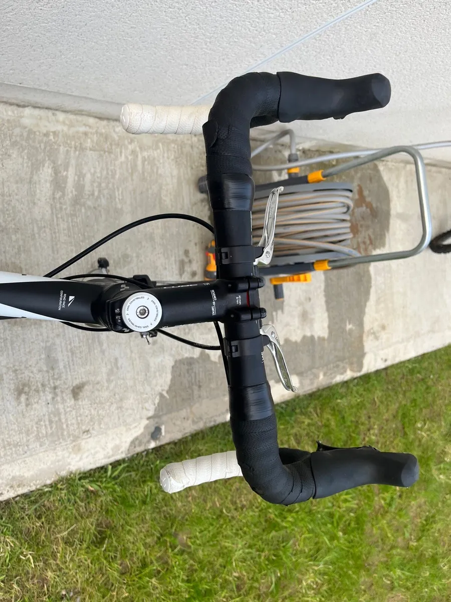 Cube Bicycle - Image 2