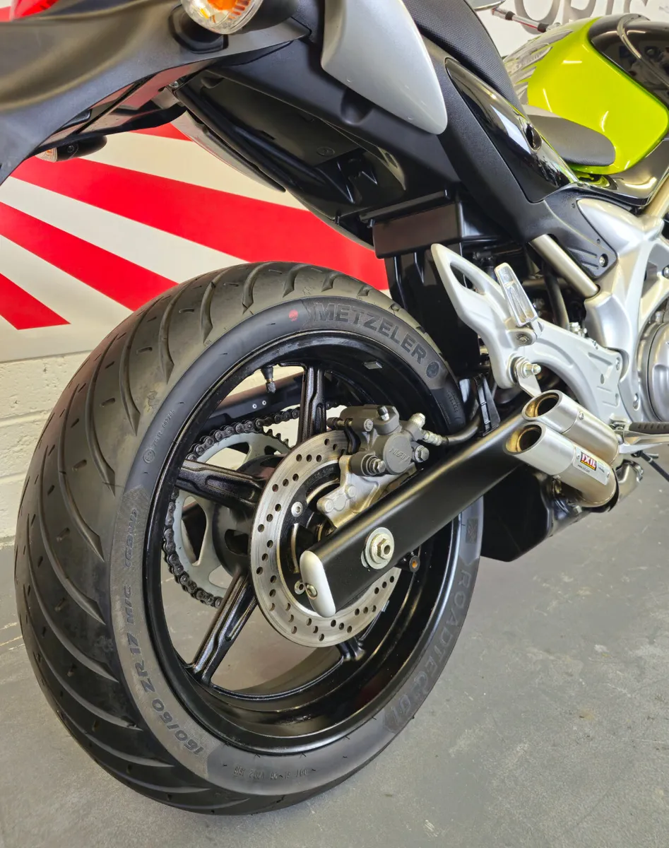 Suzuki Gladius SV650 - Image 4