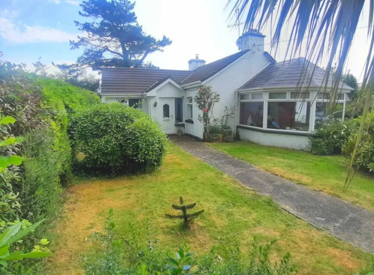 Charming family home in a sought-after location! - Image 1