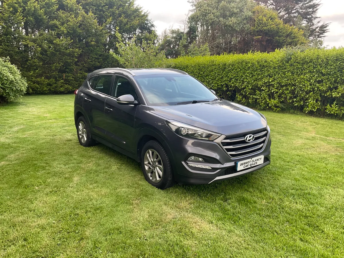 2016 Hyundai Tucson SE Blue Drive 1.7CRDI - Image 1