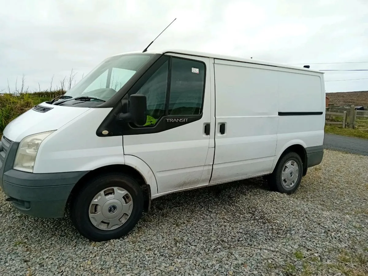 Ford Transit - Image 3