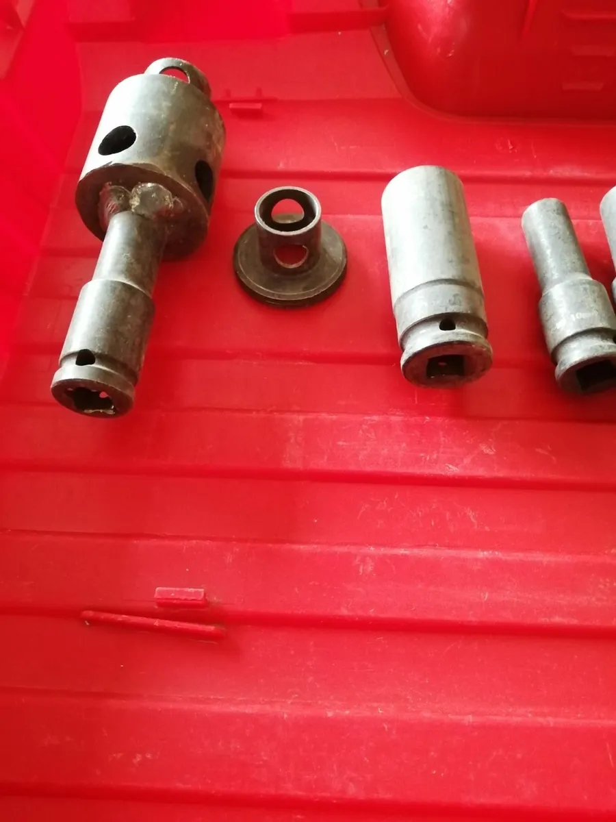 Hilti impact wrench - Image 2