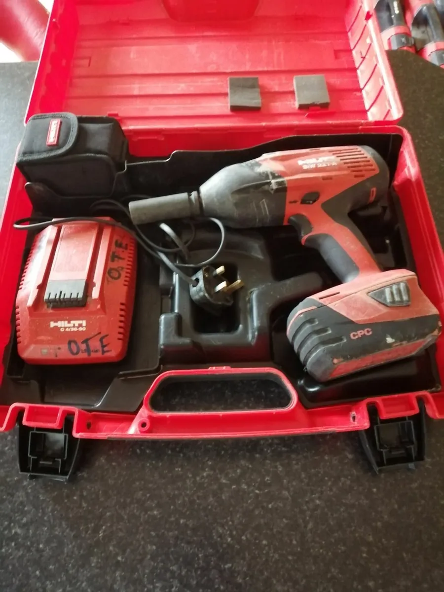 Hilti impact wrench - Image 1