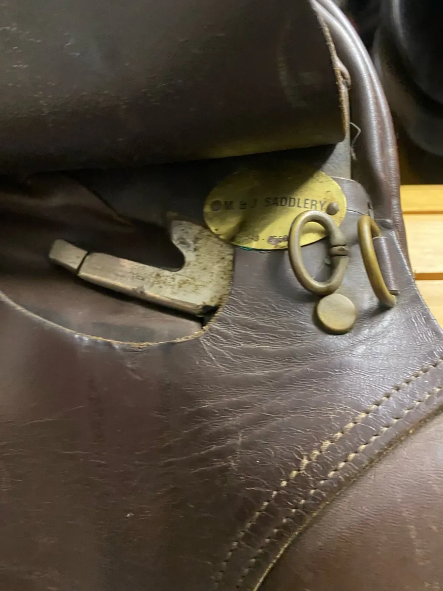 M&J 16.5 brown Leather saddle - Image 3