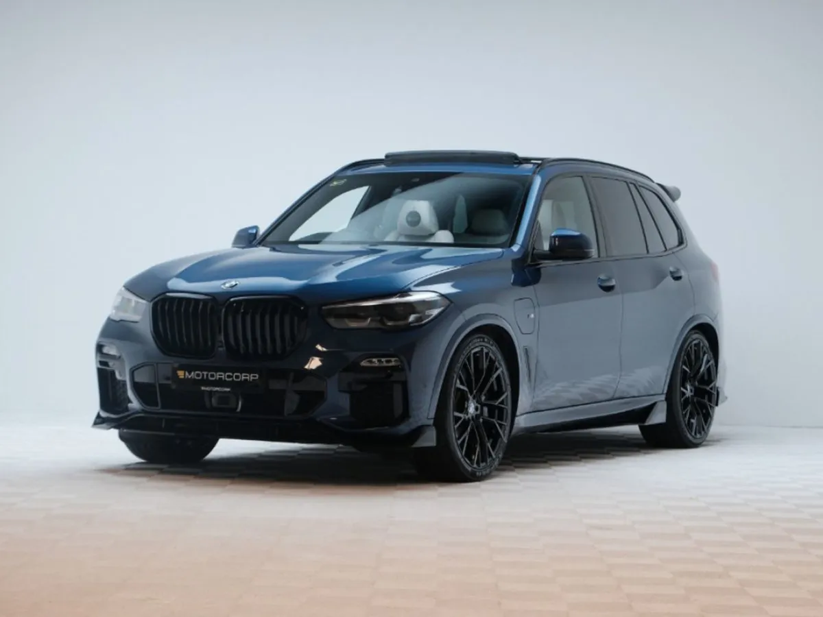 BMW X5 45E M Sport Xdrive  pan Roof - Image 3