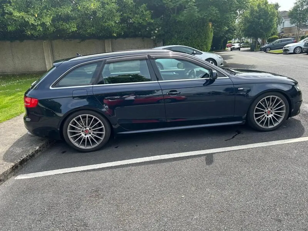 2010 Audi A4 - Image 1