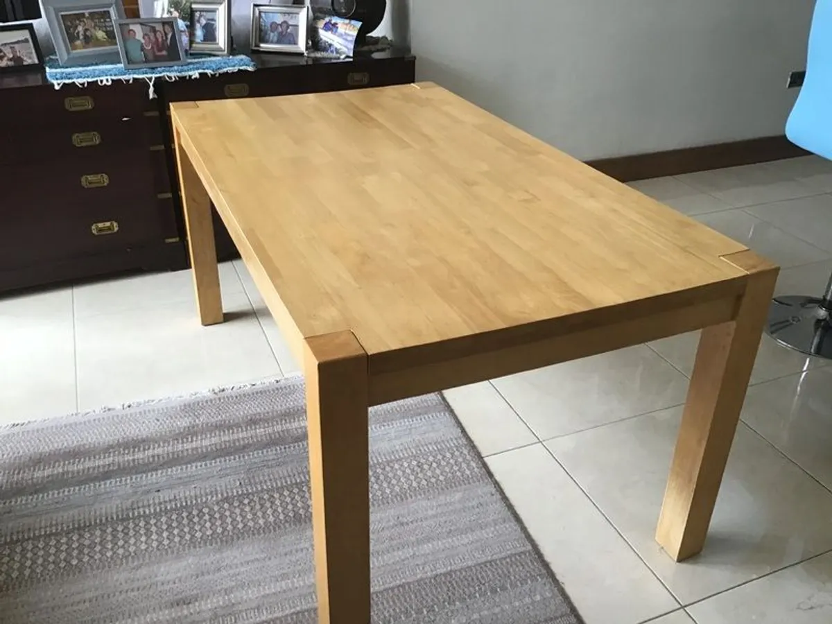 Dining table - Image 4