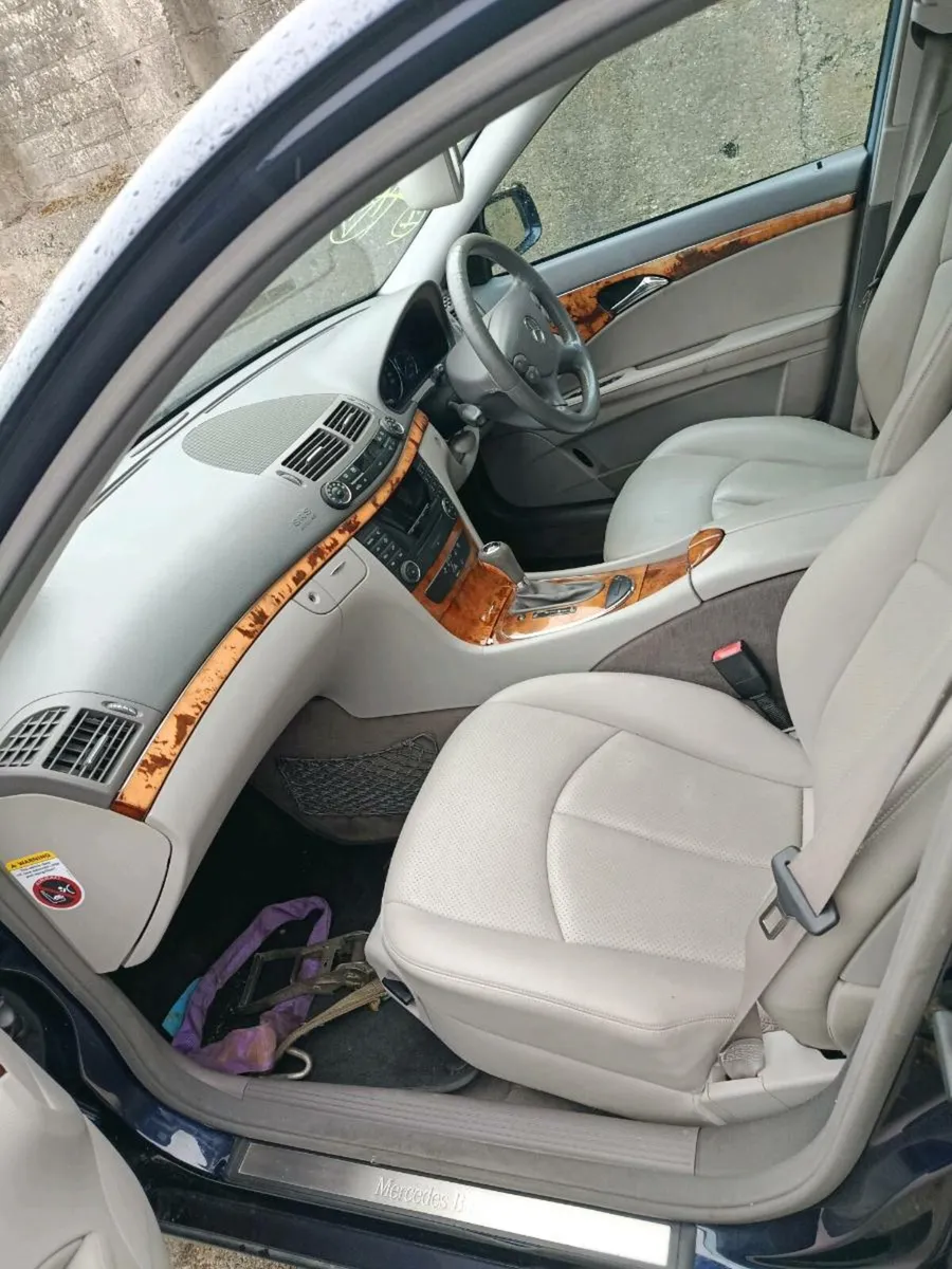 Mercedes e200 parts only - Image 3