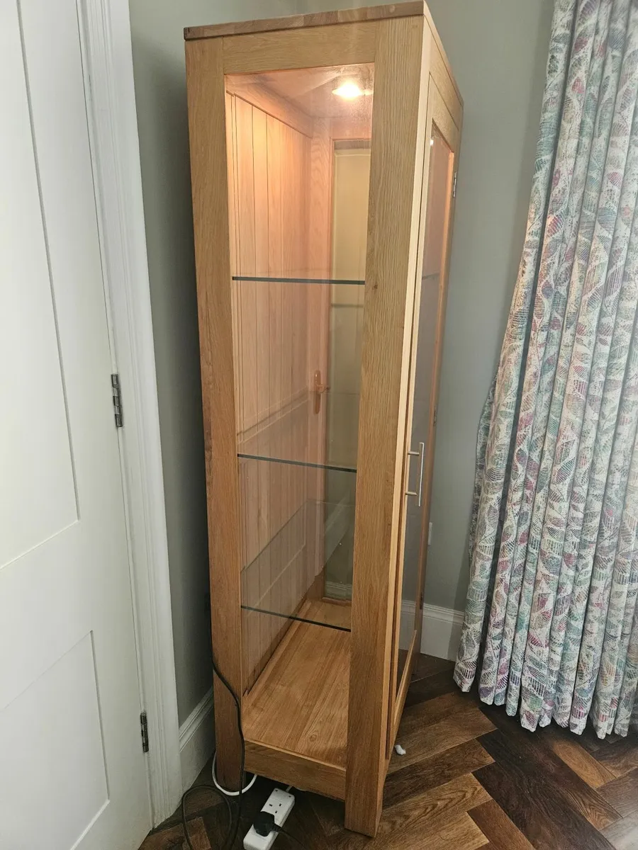 Display cabinet - Image 2