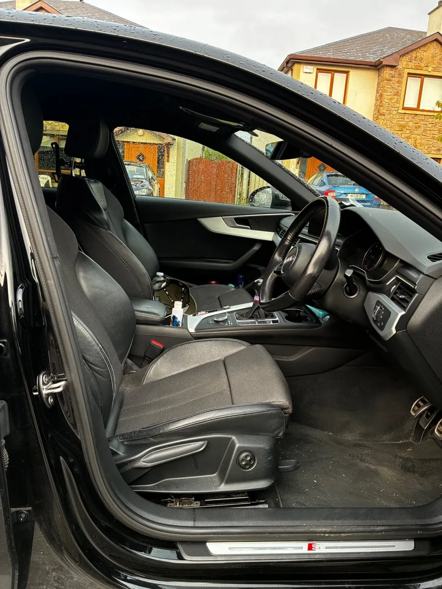 Audi A4 2017 - Image 3