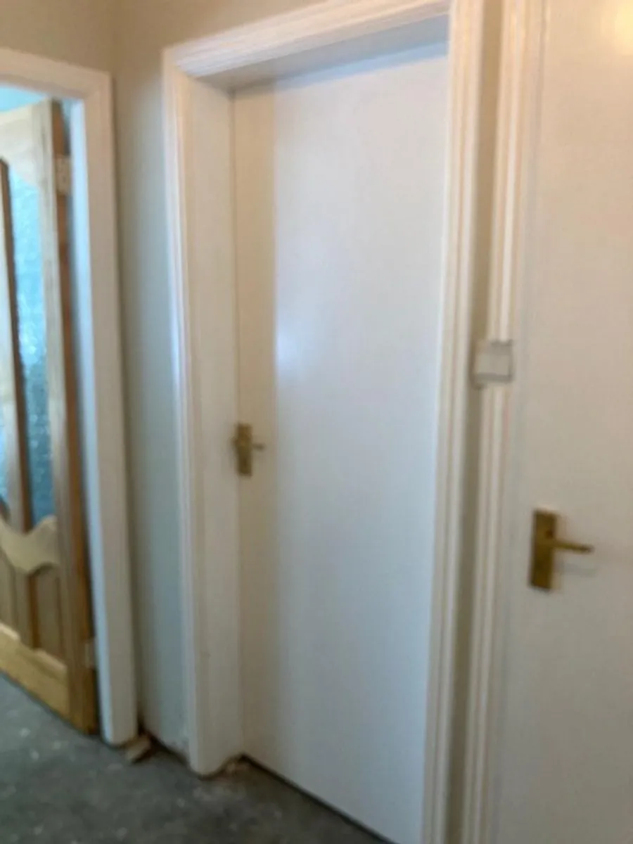 Pine Doors x3 with bronze handles - Image 3
