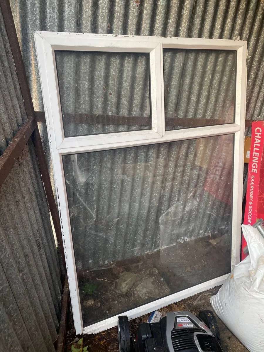 White Aluminium single glazed window 5ft x3.5ft - Image 1