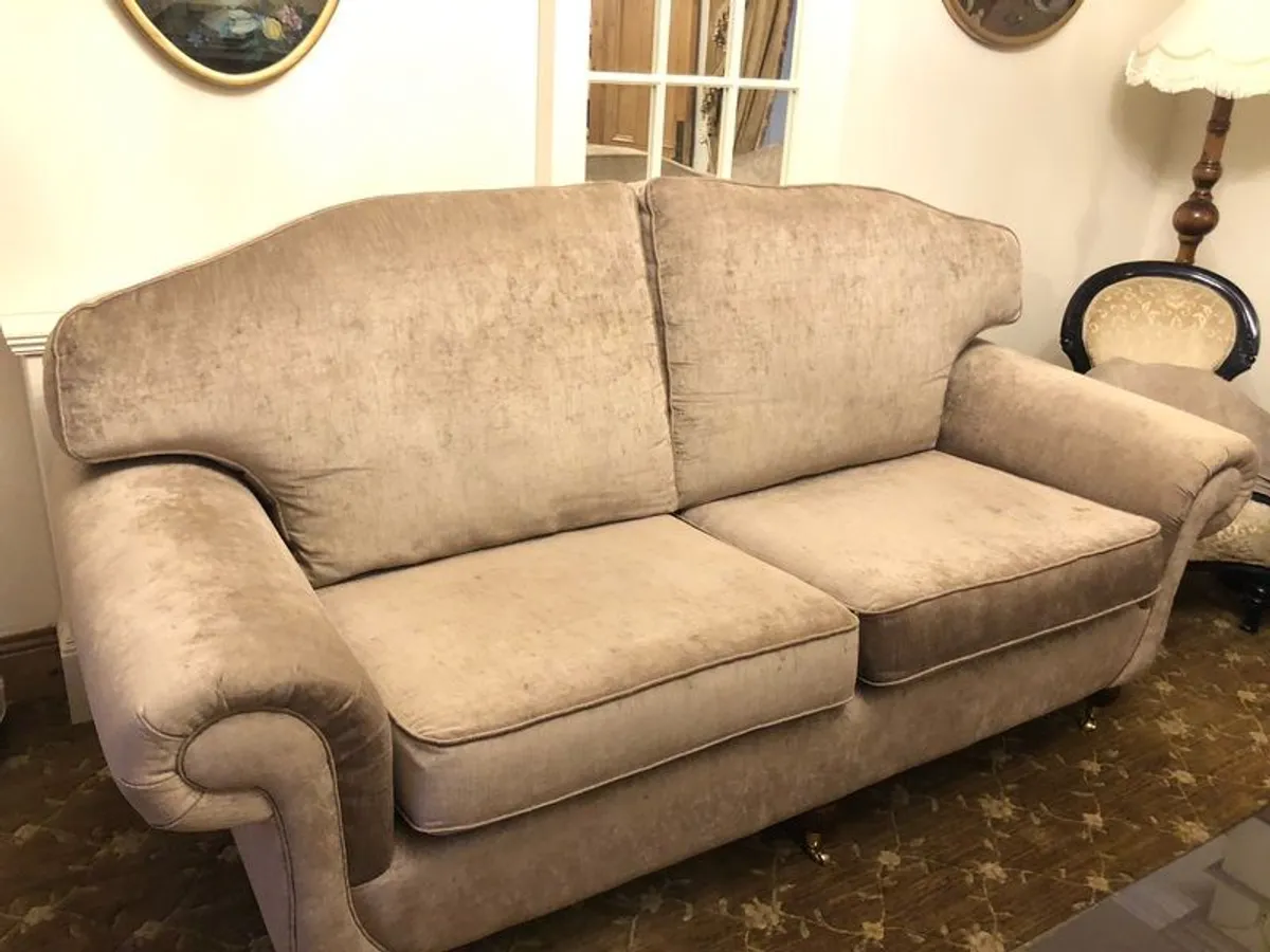 Furniture  couch and chair . - Image 1