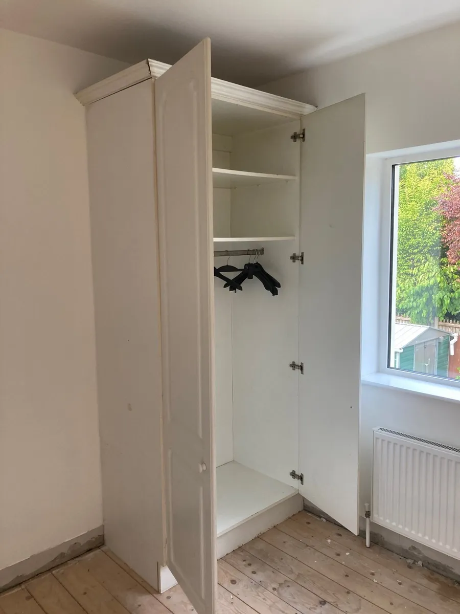 wardrobe - Image 2