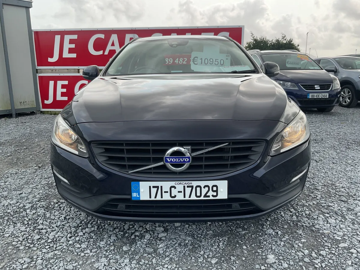 VOLVO V60 D3  ESTATE 2.0 DIESEL NEW NCT - Image 3