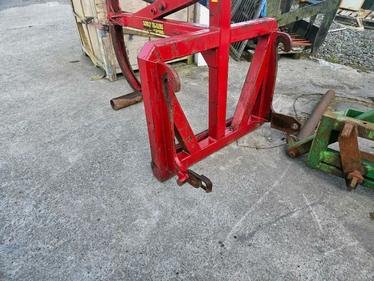 Bale stackers - Image 3