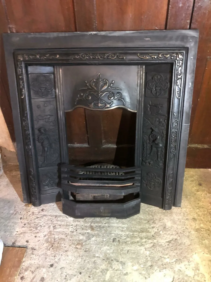 Fireplace surround