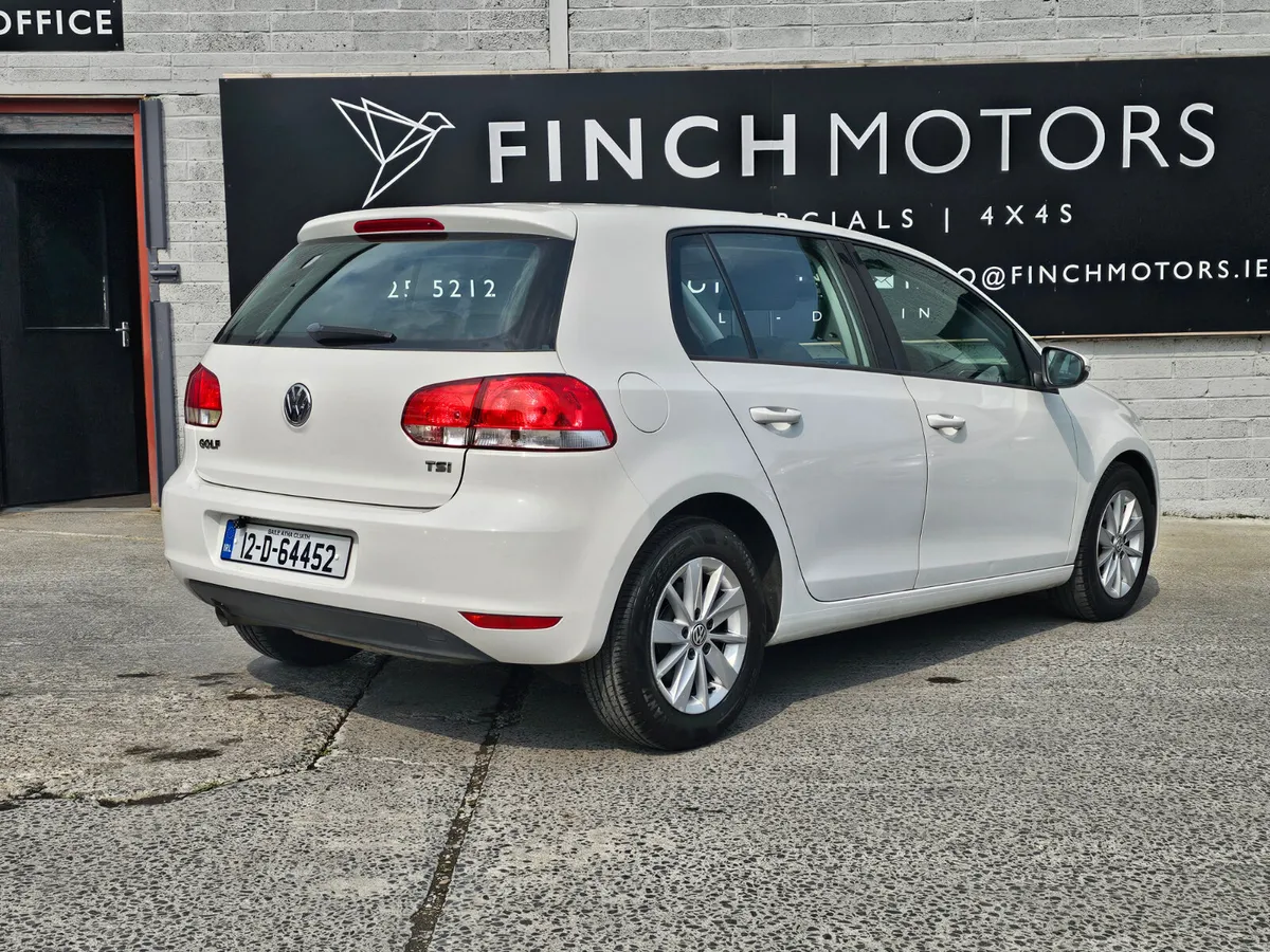 VOLKSWAGEN GOLF 1.2 TSI AUTOMATIC // 07/26 NCT - Image 4