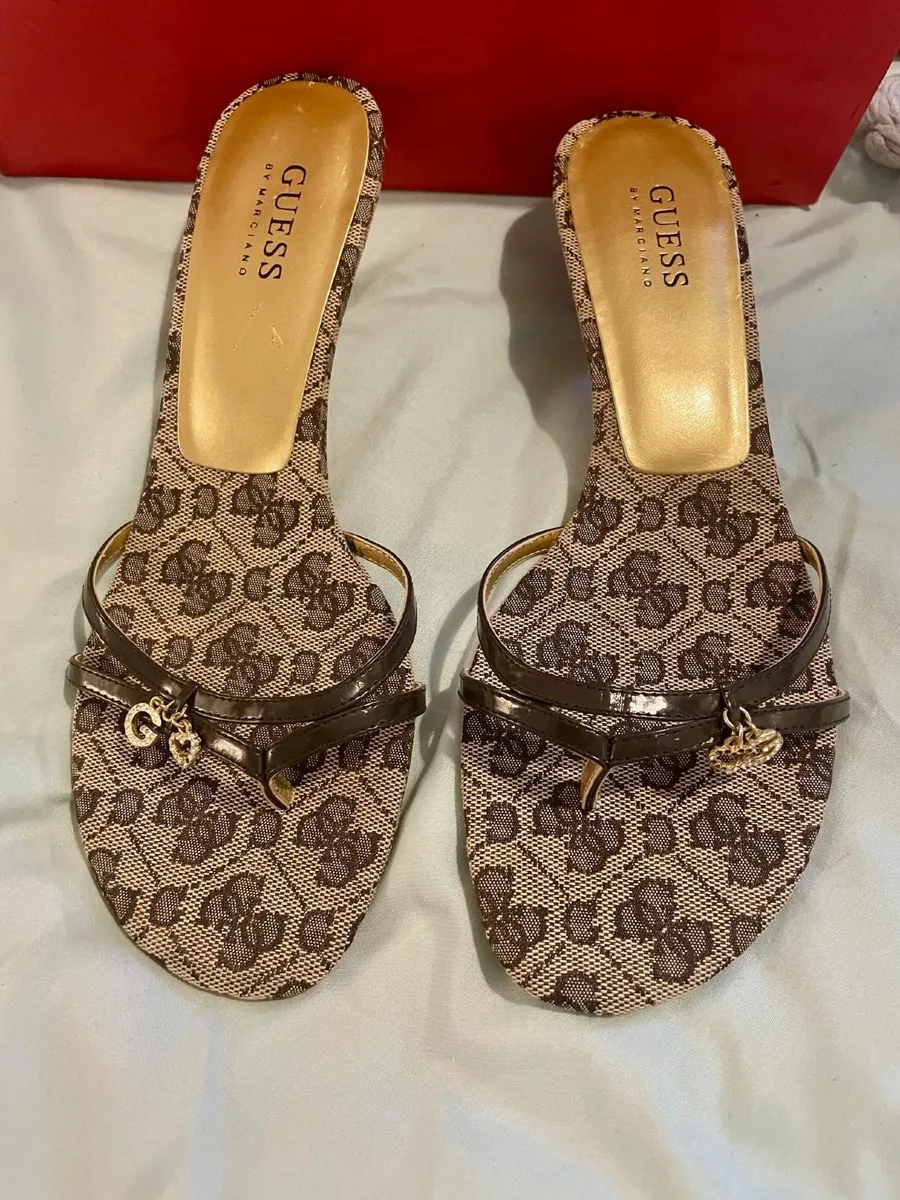 Guess patent kitten heel sandals size 7 (US 9) - Image 3