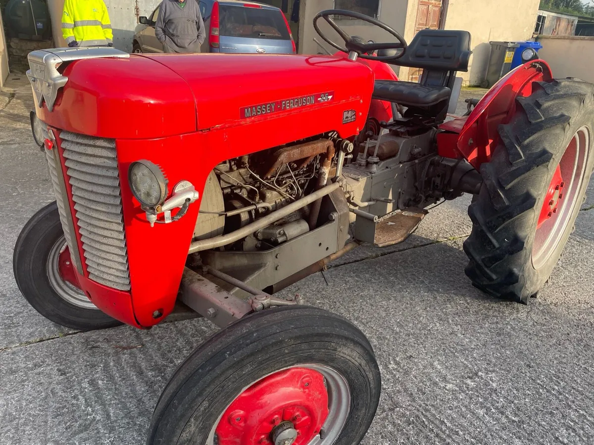 Massey Ferguson 25 - Image 3