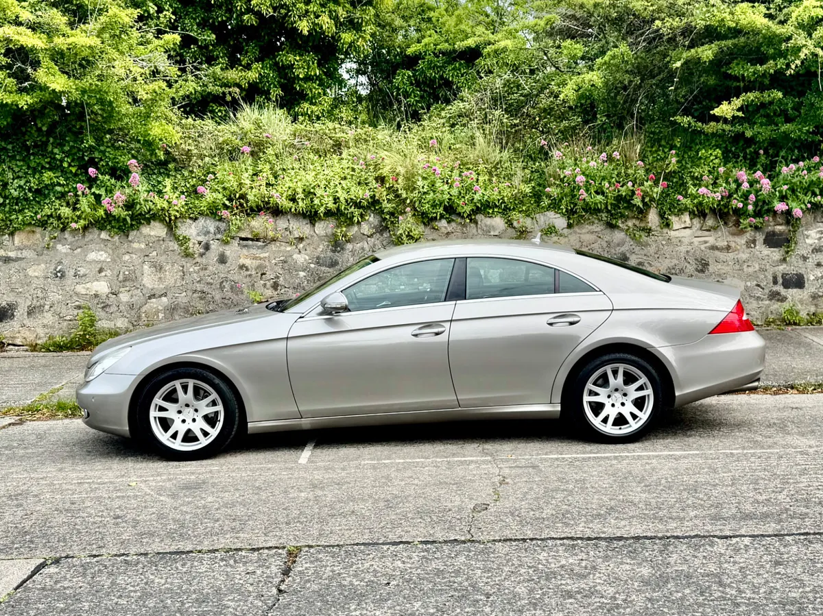 Mercedes-Benz CLS 2007!!1 OWNER!!ONLY 77k MLS!! - Image 4