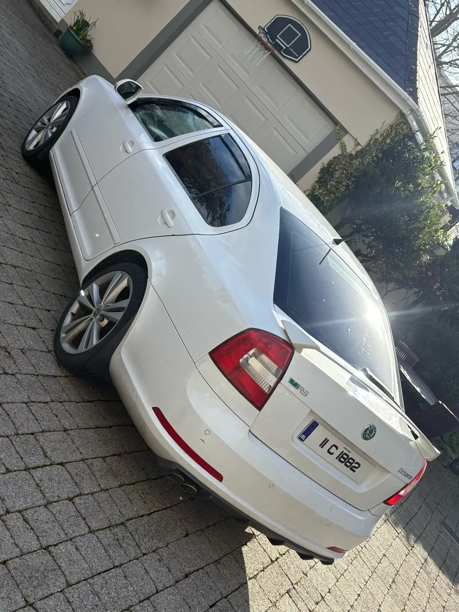 2011 Skoda Octavia VRS - Image 3