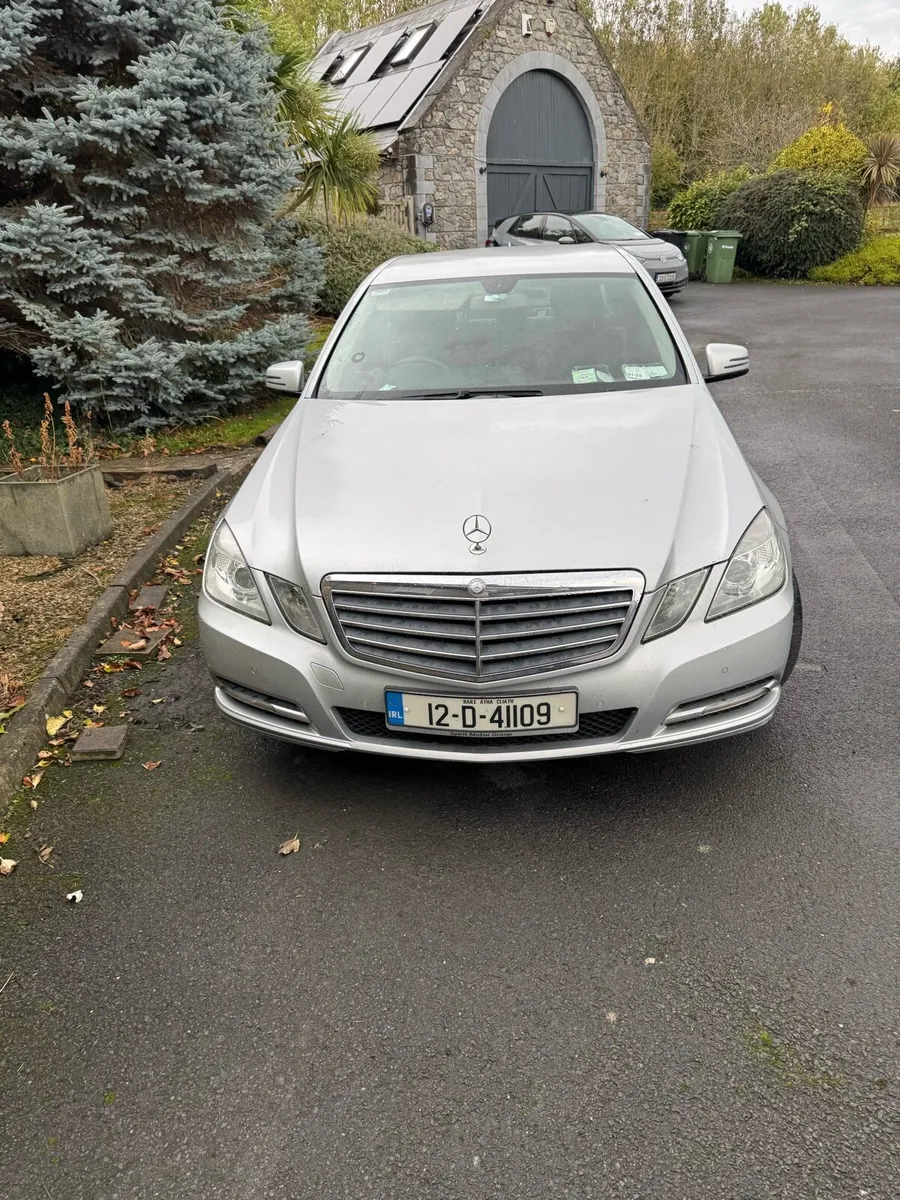 Mercedes - Image 1
