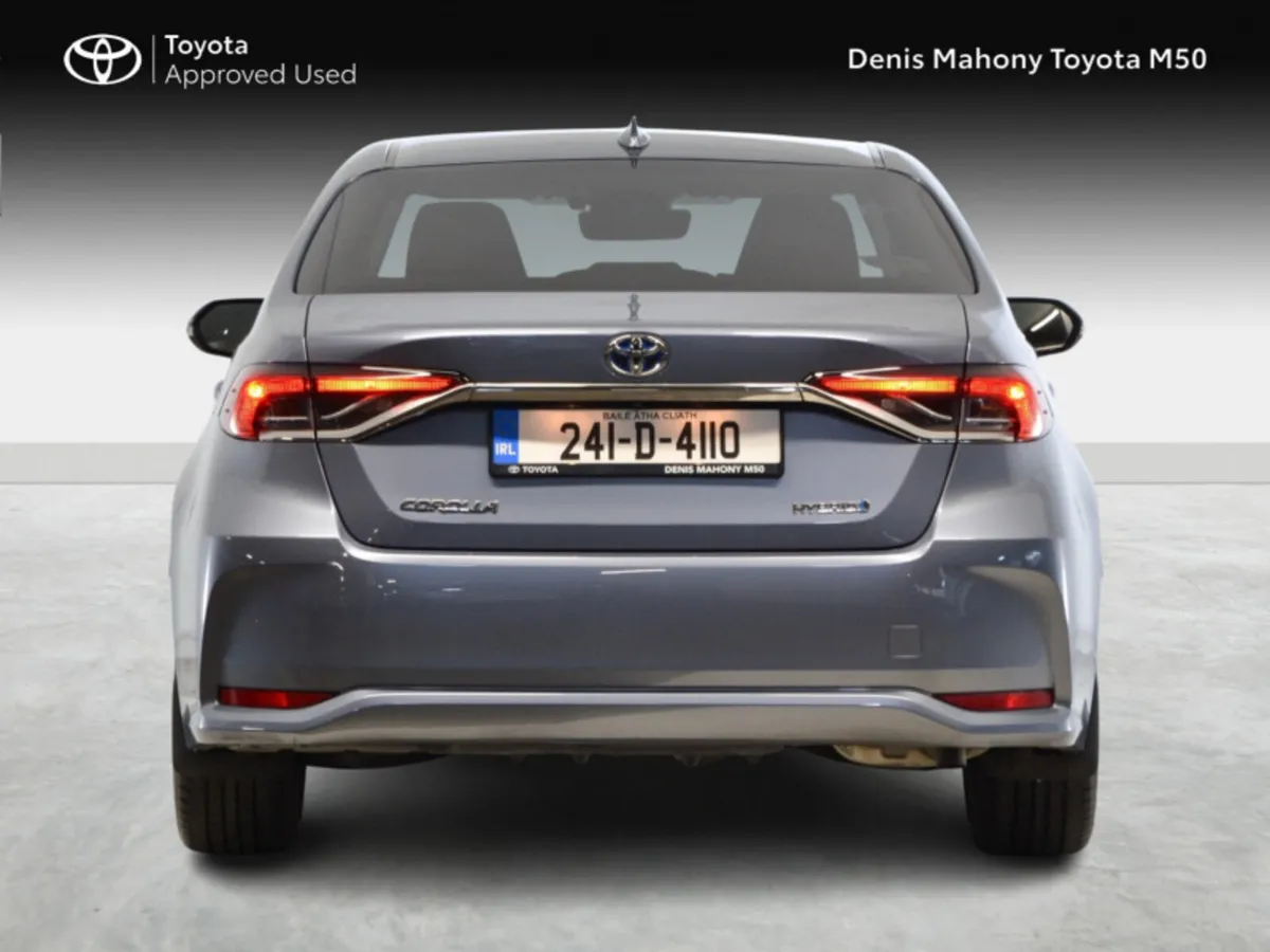 Toyota Corolla Luna Sport Hybrid Auto - Image 4