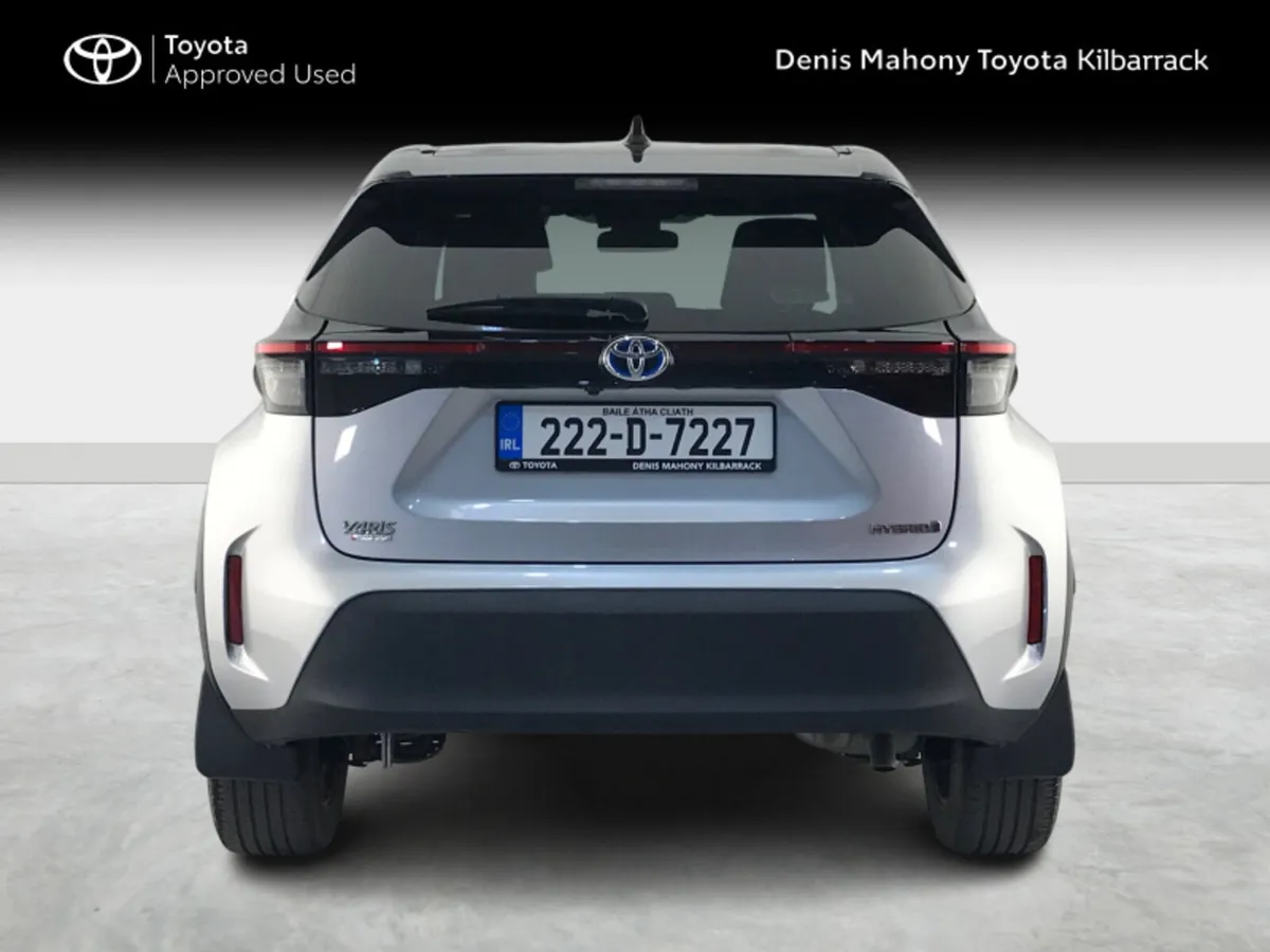 Toyota Yaris CR CROSS LUNA SPORT 4DR AUTO - Image 4