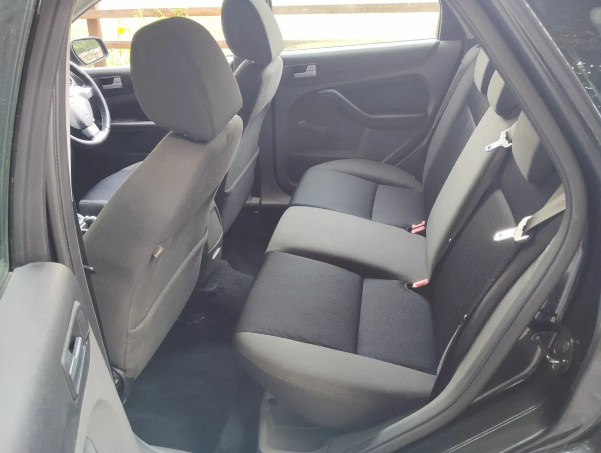Ford Focus 2006 - Image 1