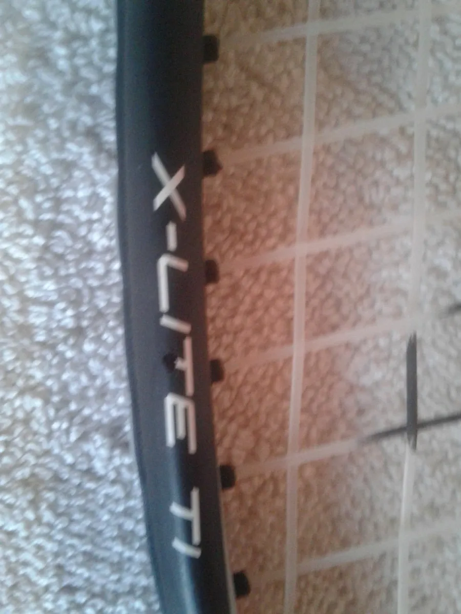 2 SQUASH RACKETS (WILSON AND DUNLOP) - Image 3