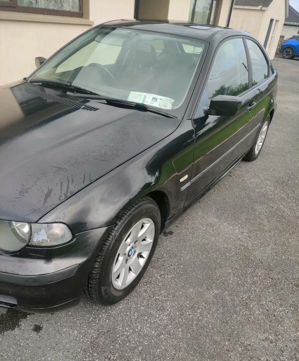 Car - Image 4