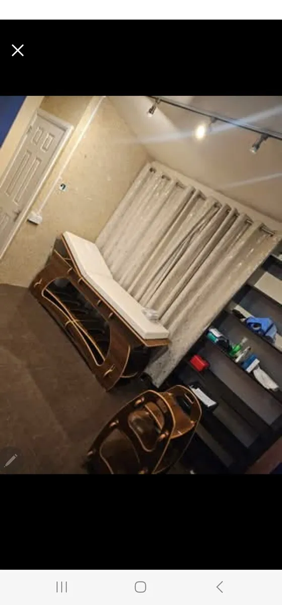 Beauty Room to rent