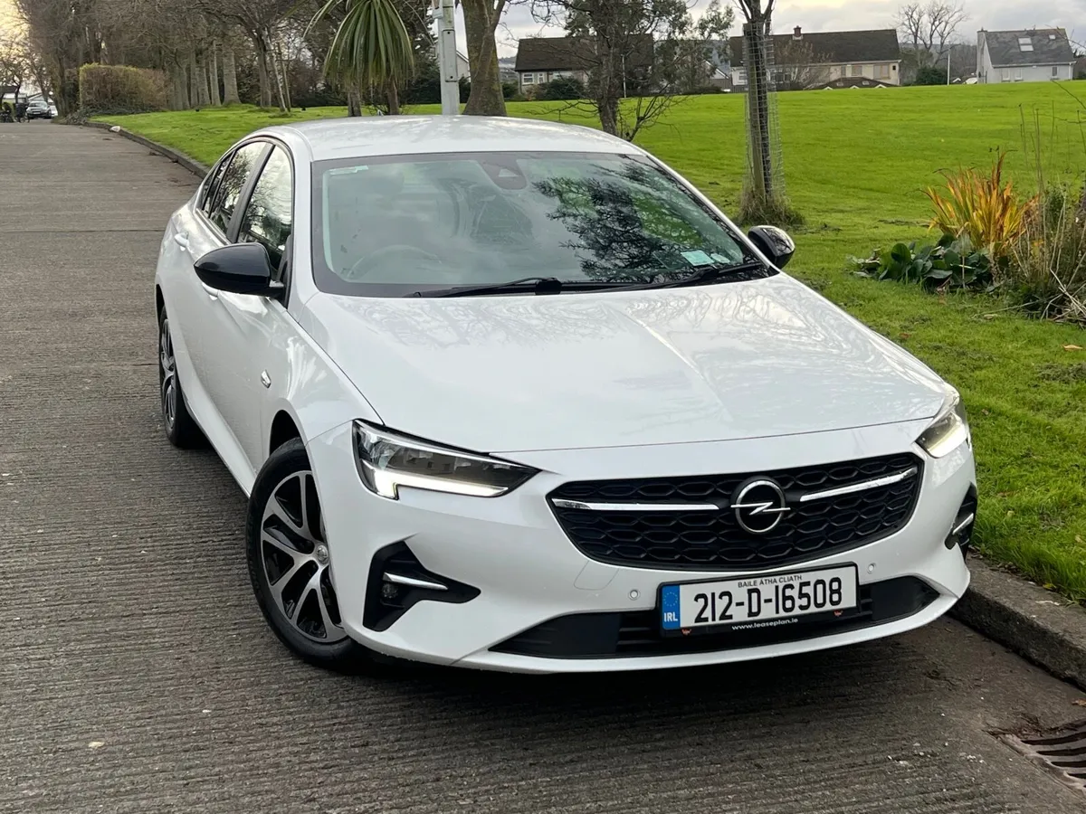 212 OPEL INSIGNIA 1.5 DIESEL NEW  SHAPE  NCT 08.27 - Image 2