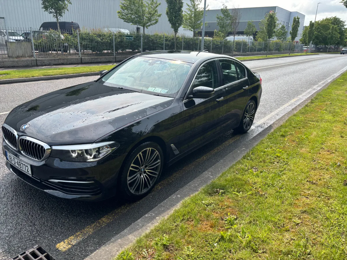 BMW 5-Series 2018 SE HIGH SPEC - Image 4