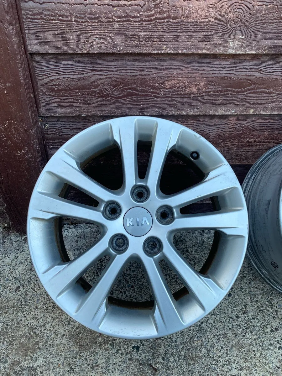 Kia ceed alloys - Image 2
