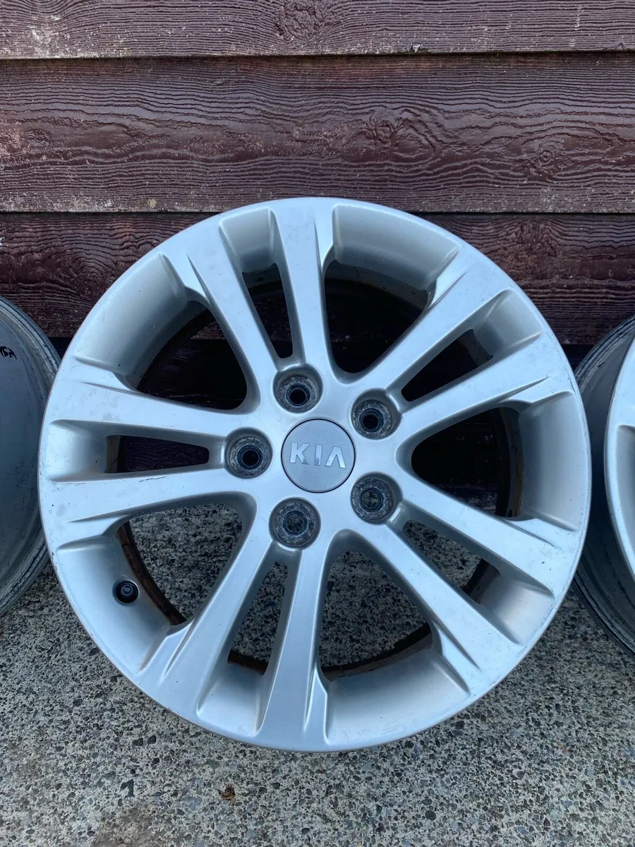 Kia ceed alloys - Image 3
