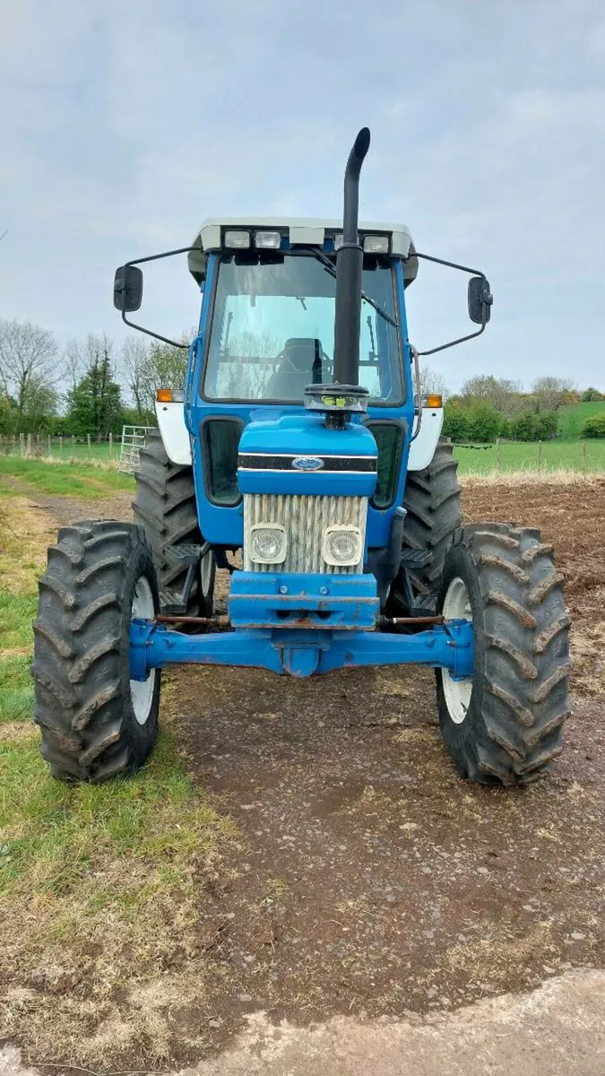 Ford 5610 4wd, Series 3, Excellent Condition - Image 3
