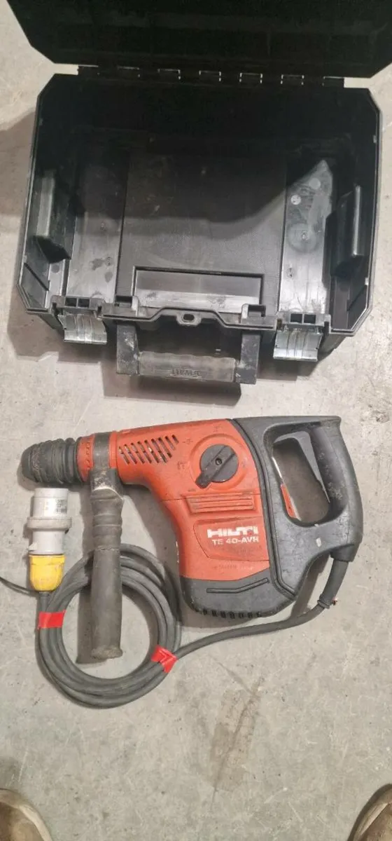 Hilti TE 40-avr 110v Breaker / Hammer drill - Image 1