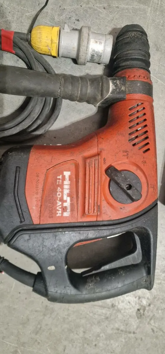 Hilti TE 40-avr 110v Breaker / Hammer drill - Image 2