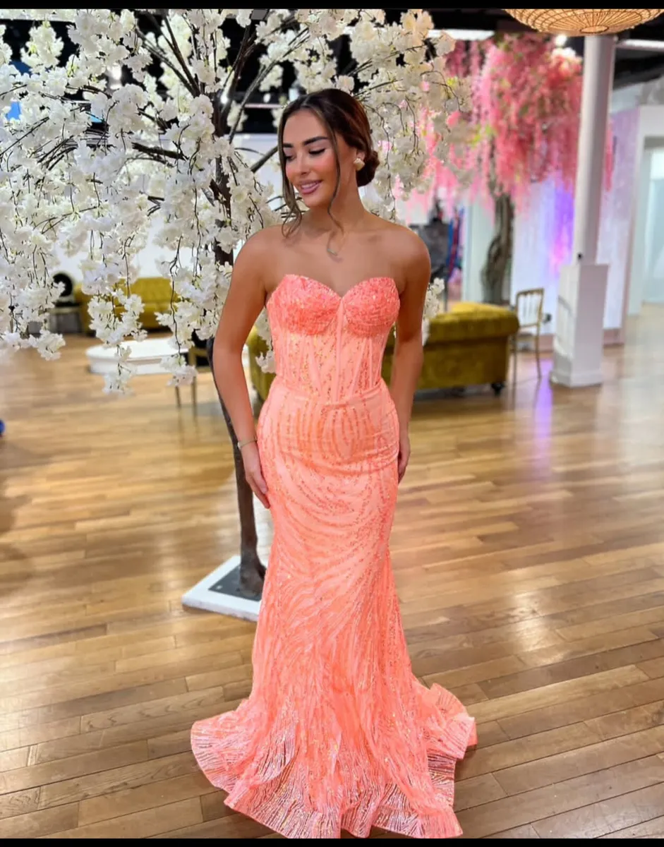 Debs dress - Image 1