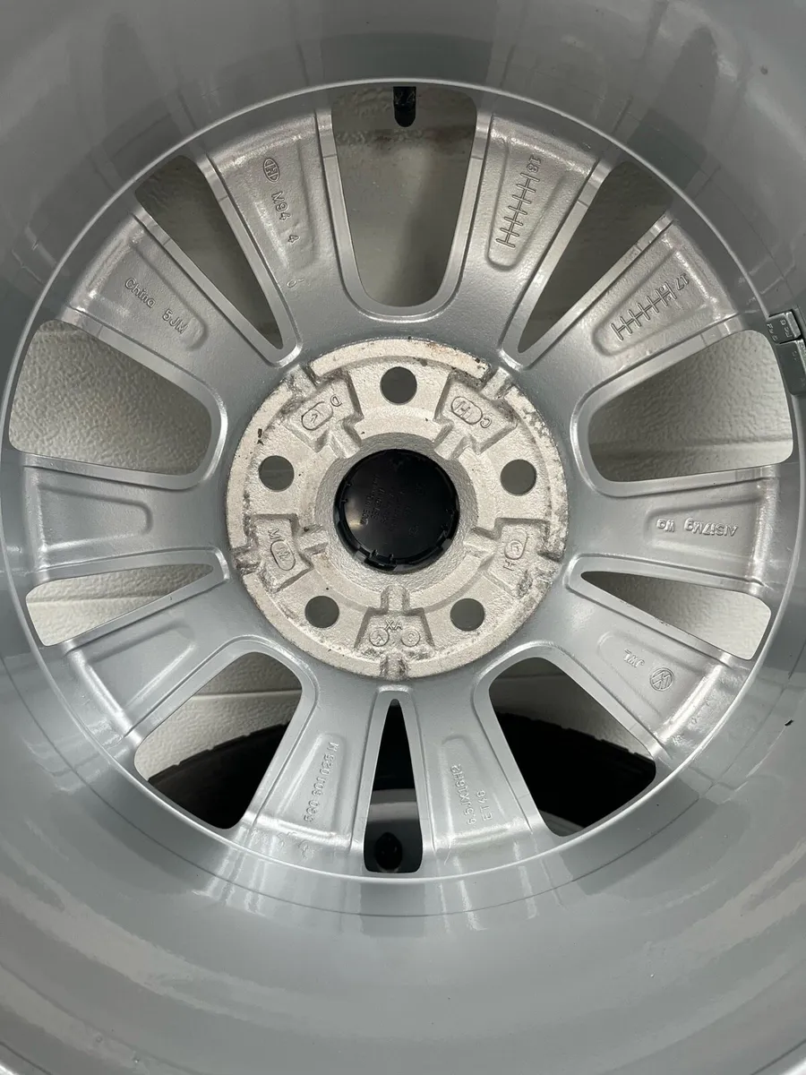 16 VW Alloys Genuine - Image 4