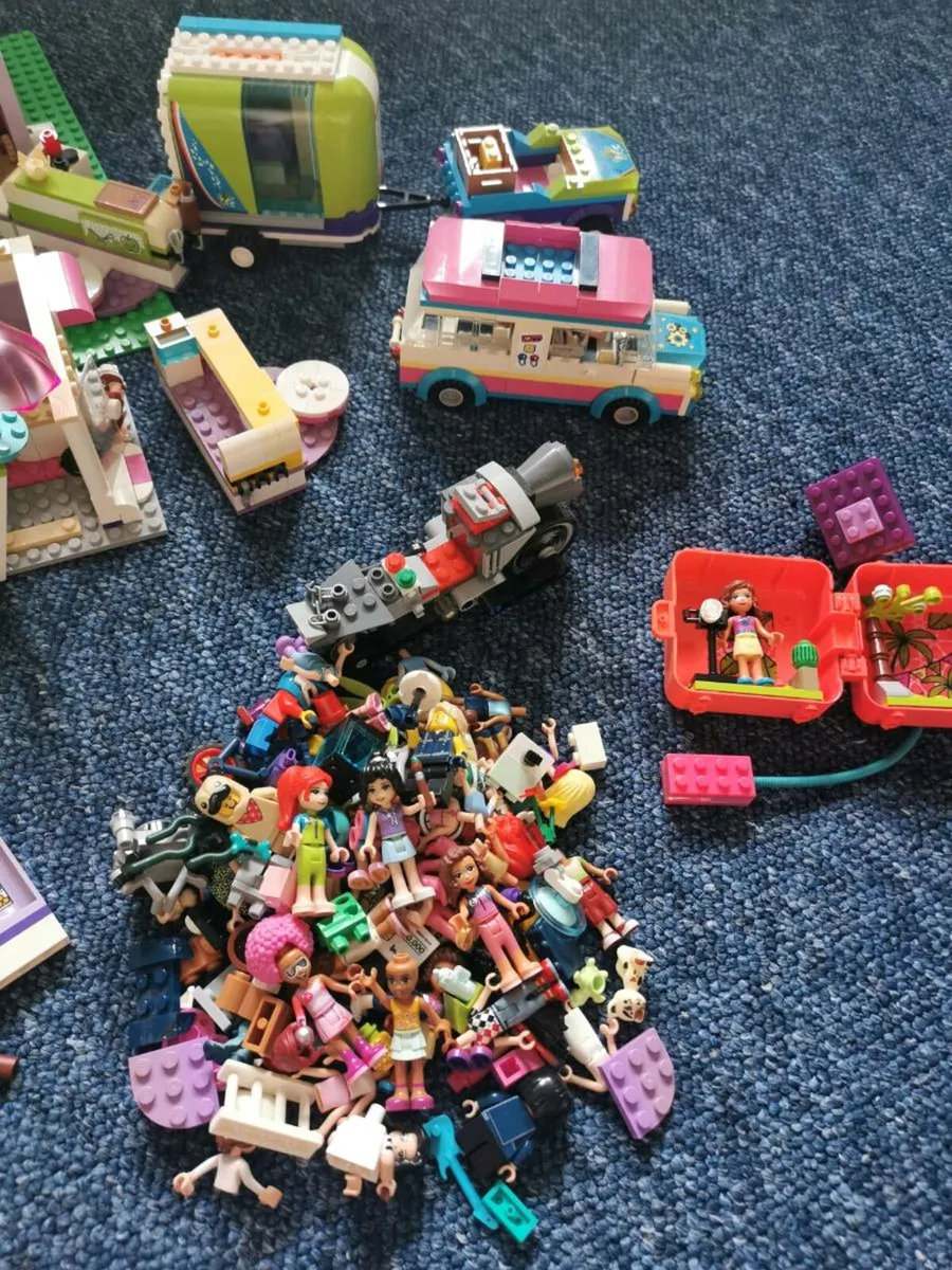 Selection of Lego Friends - Image 2